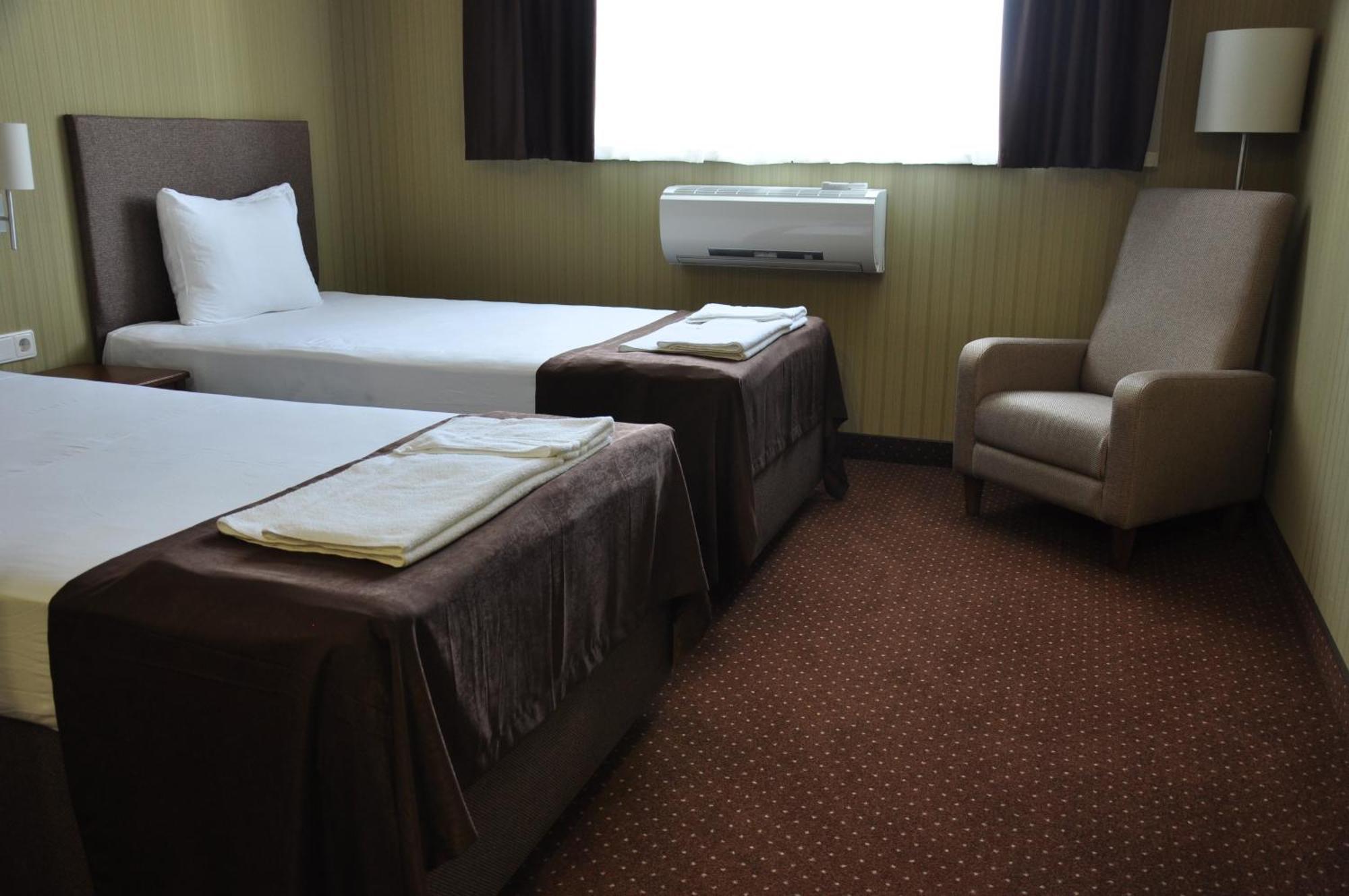 Hotel 7Ya Krasznoszilszke Kültér fotó