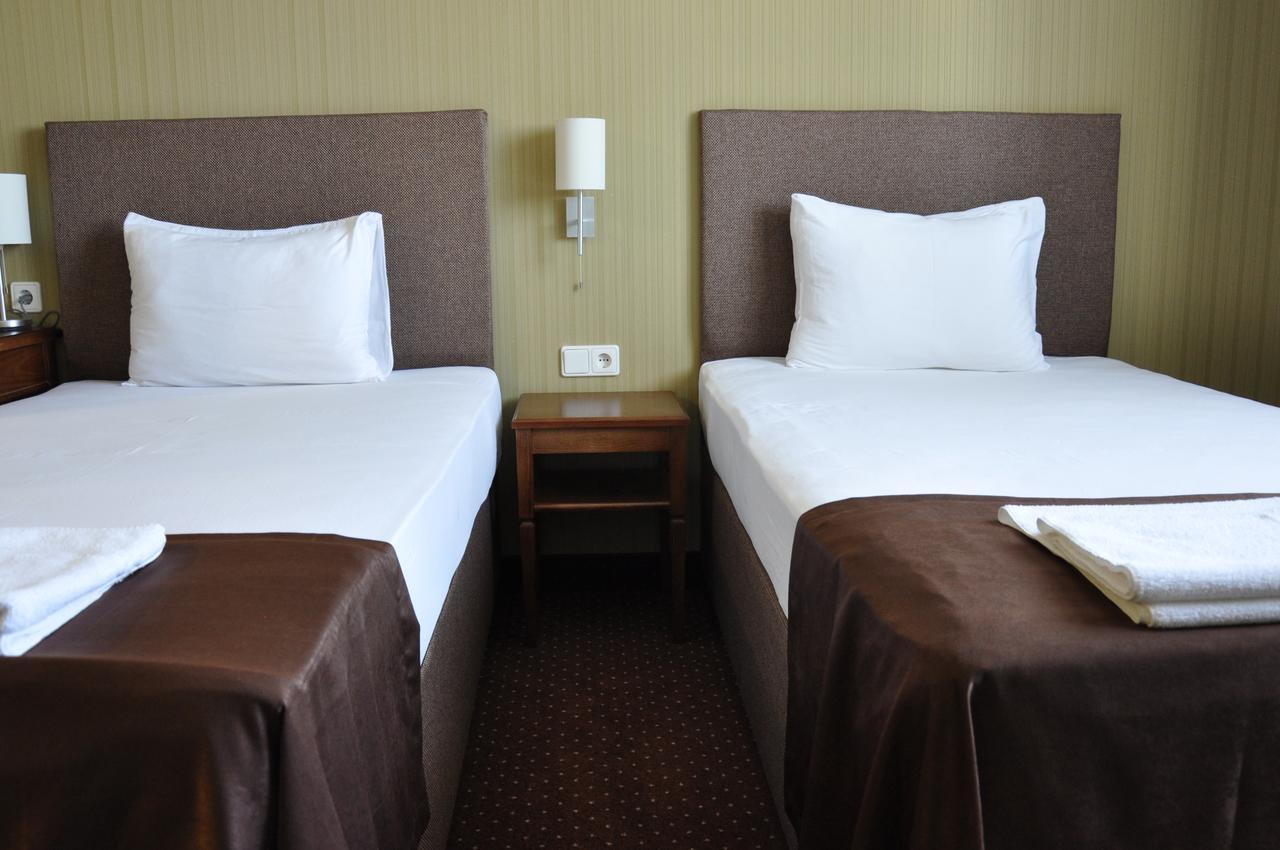 Hotel 7Ya Krasznoszilszke Kültér fotó